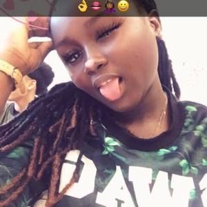 Meet your Posher, Fatimata